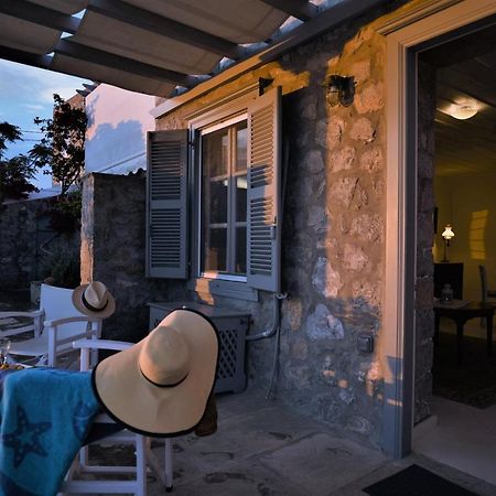 Villa Sunset Hydra Exterior photo
